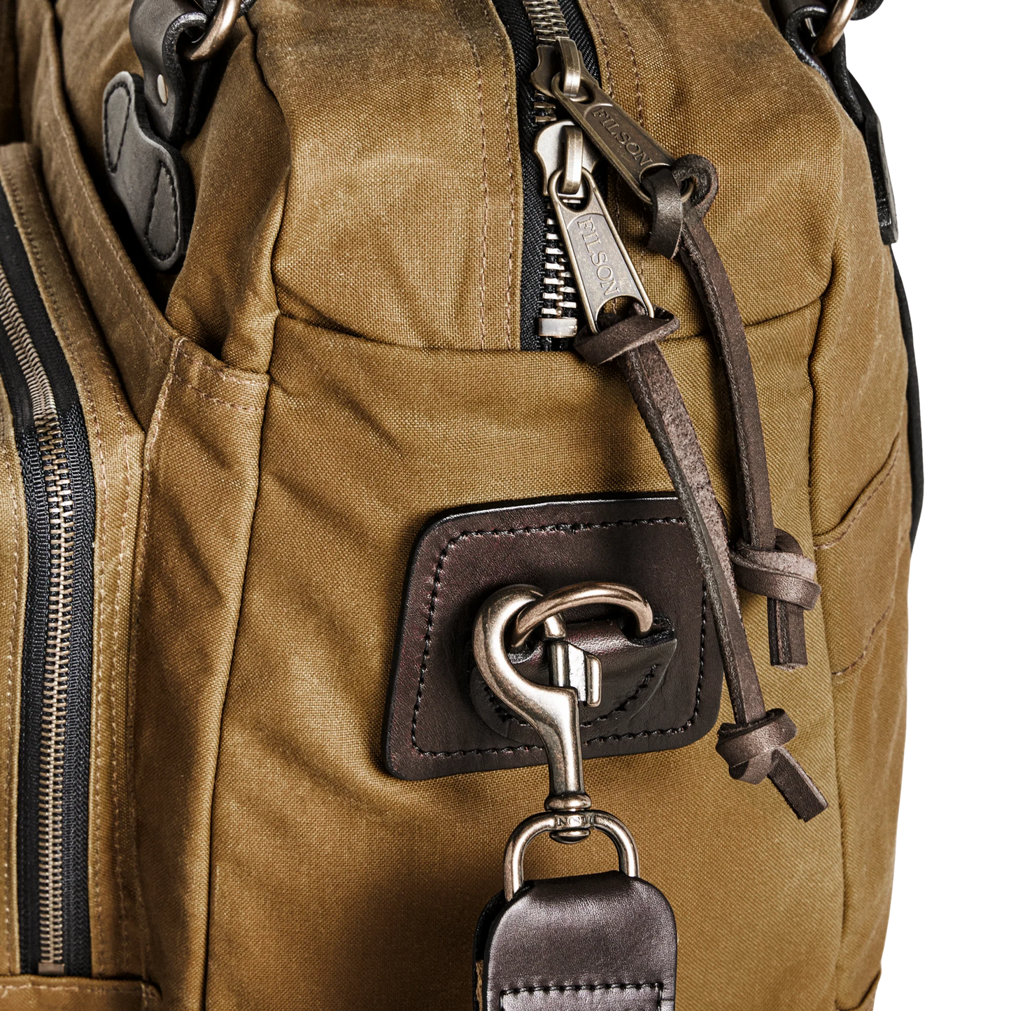 FILSON 48-HOUR TIN CLOTH DUFFLE BAG - DARK TAN