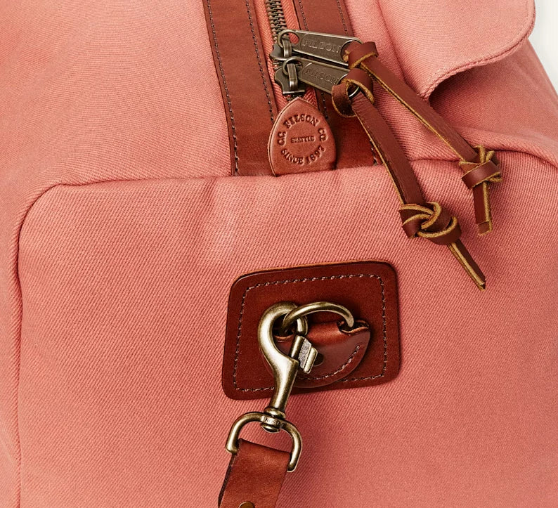 FILSON MEDIUM RUGGED TWILL DUFFLE BAG - CEDAR RED LIMITED EDITION