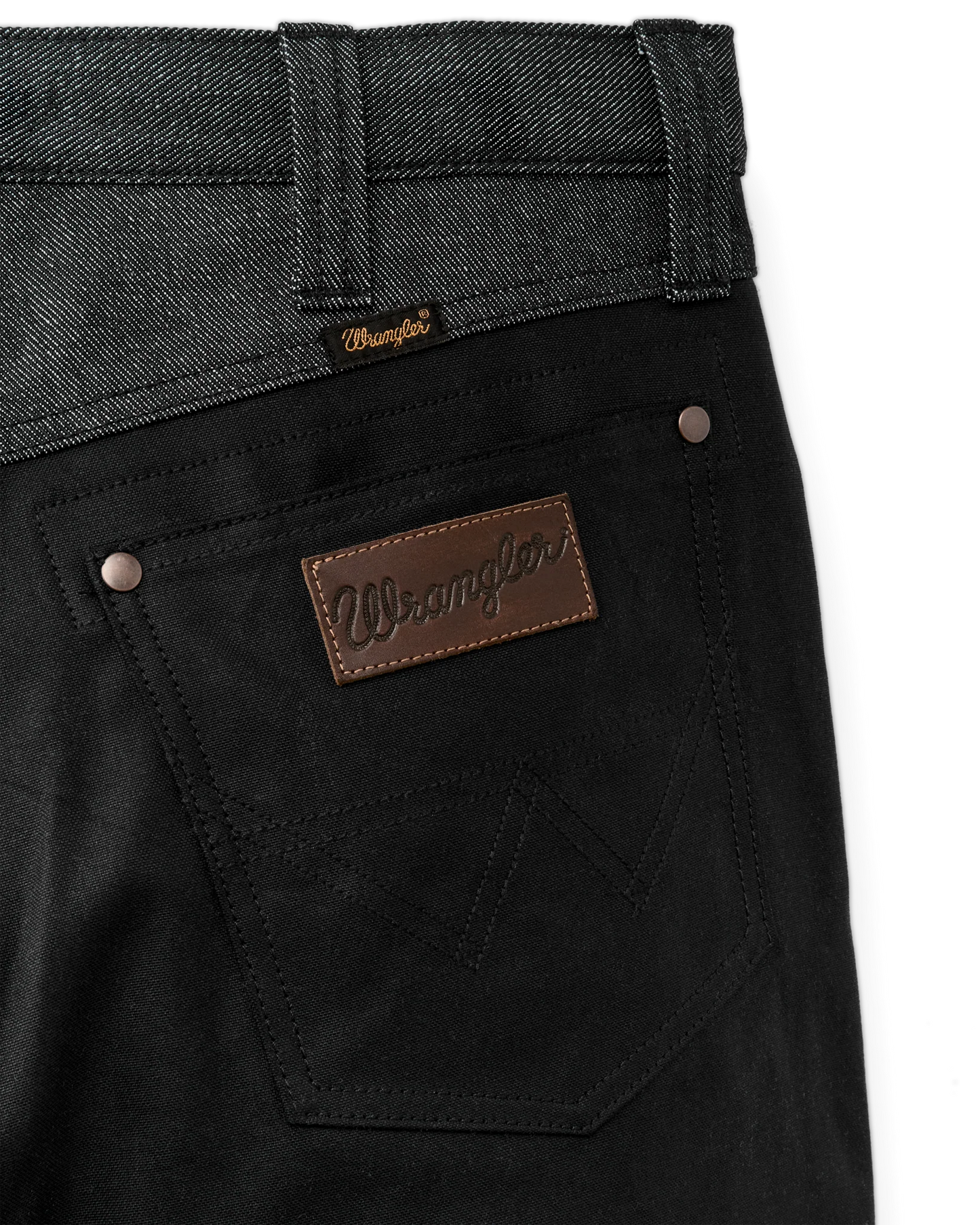 WRANGLER X FILSON WILD ADVENTURE JEANS - BLACK