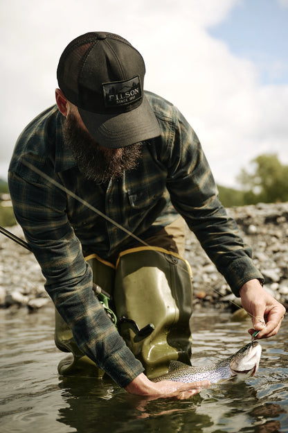 FILSON ALASKAN GUIDE SHIRT - NAVY PINE BRONZE PLAID